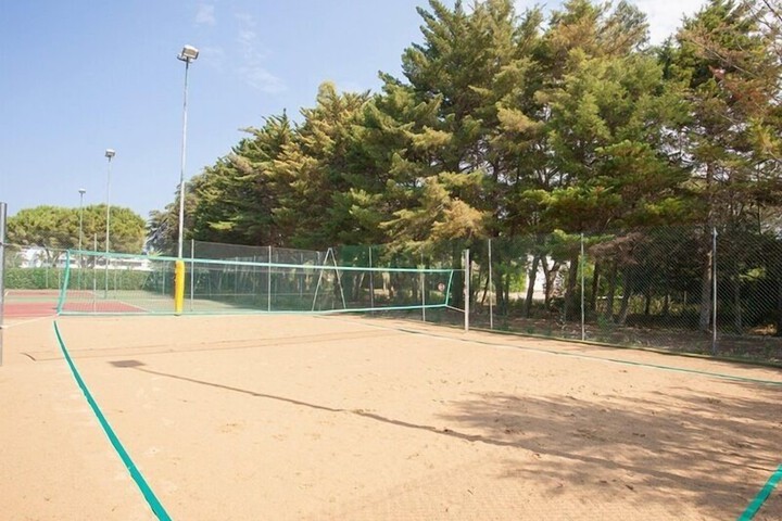Sport court