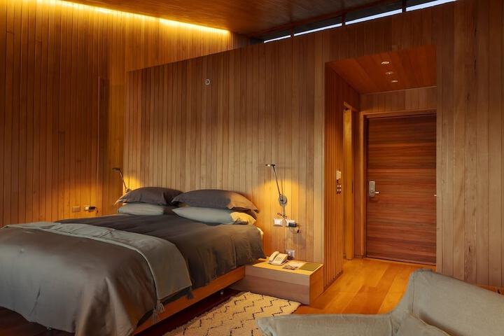 Room 14 of 57