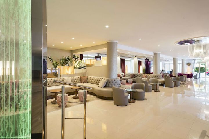 Lobby Photos
