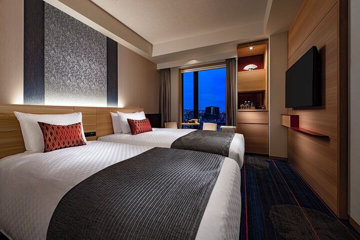 Room 26 of 61