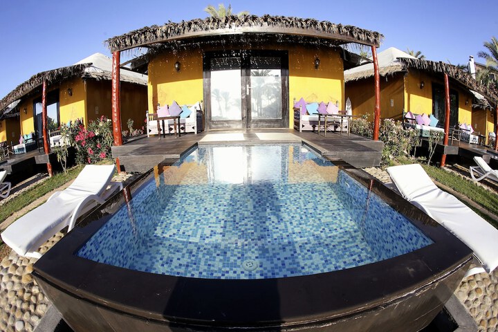 Pools & Facilities