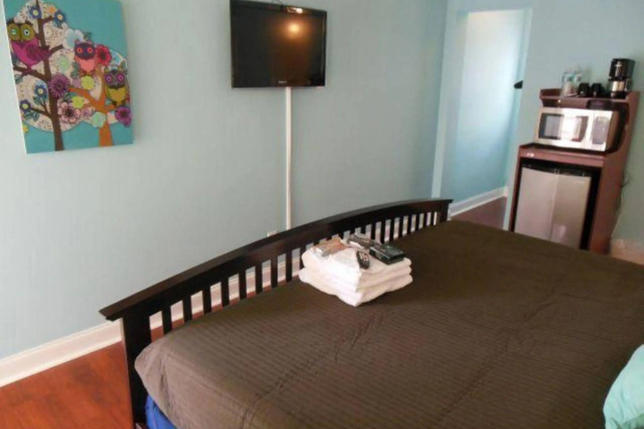 Image of HARBOR BEACH INN
