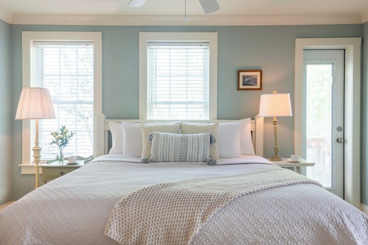 Room 15 of 32