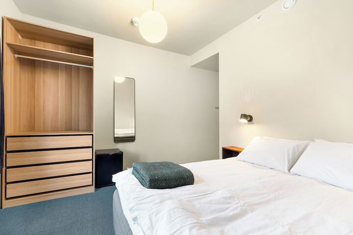 Room 3 of 57