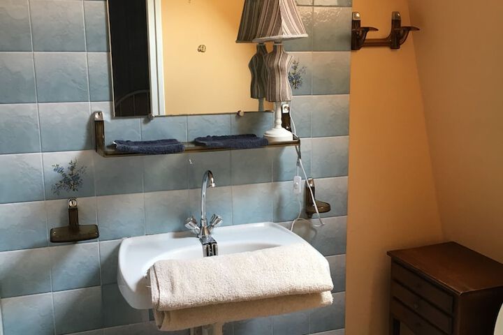 Room 7 of 59