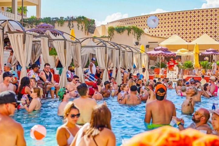 Pool 70 of 107