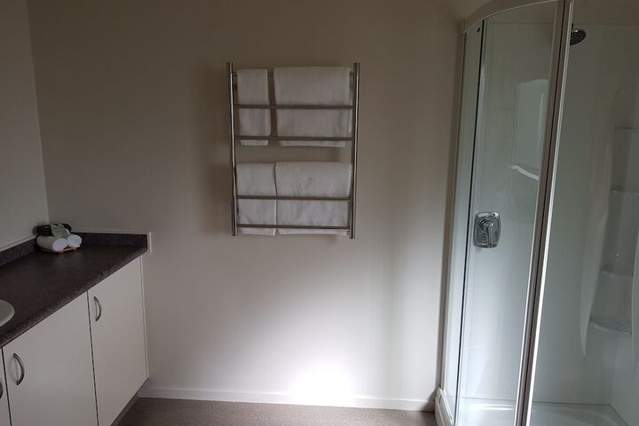 Room 27 of 42