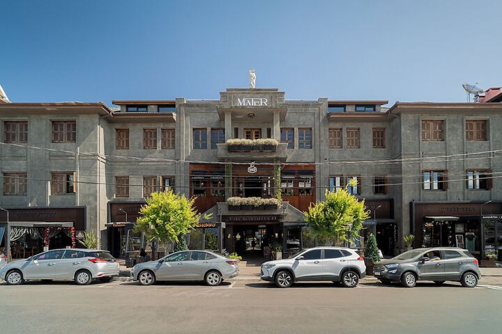 Hotel 89 of 92