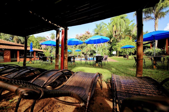 Sundeck 15 of 16