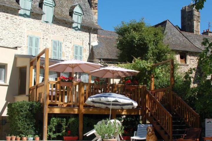 Auberge Saint Fleuret