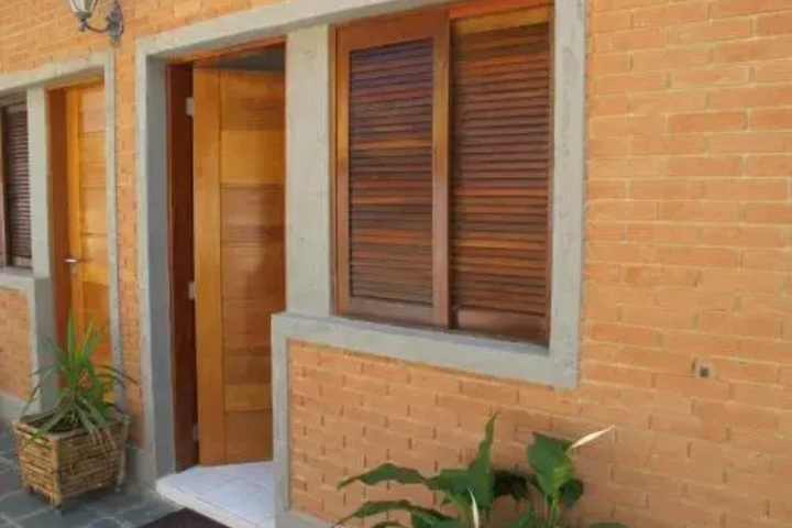 Limoeiro Suites