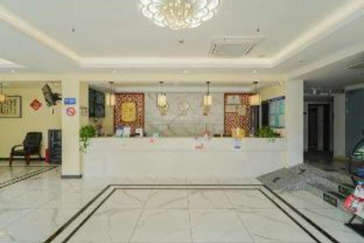 Lingshan Hotel