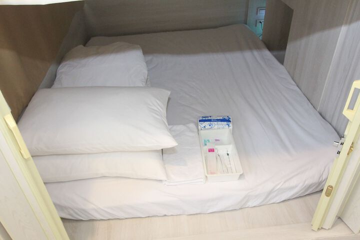 Room 77 of 246