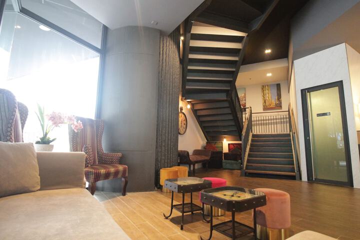Hotel Interior 6 of 35
