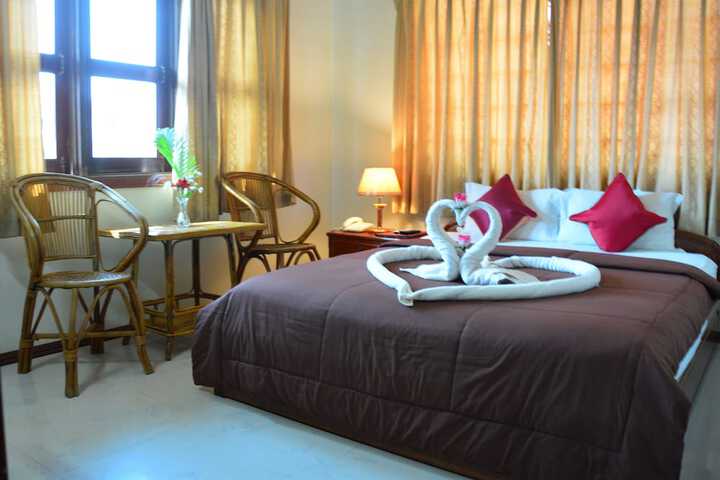 Room 21 of 49