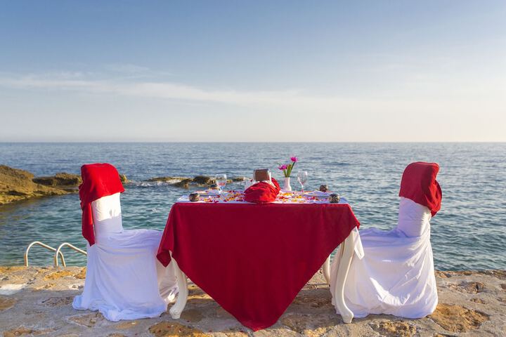 Dining 130 of 141