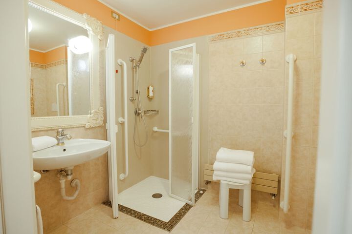 Bath Photo