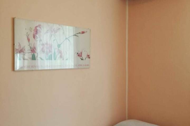 Room 7 of 53