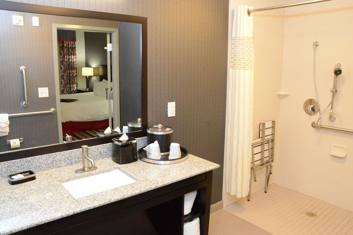 Room 34 of 50