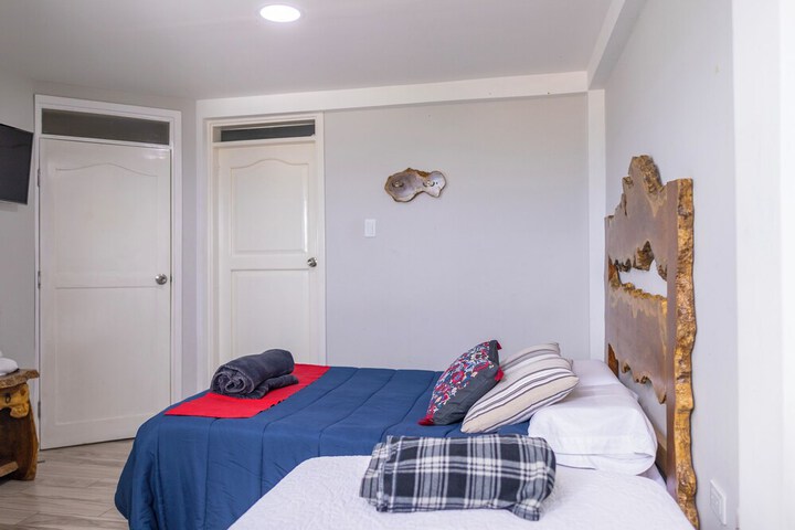 Room 5 of 41