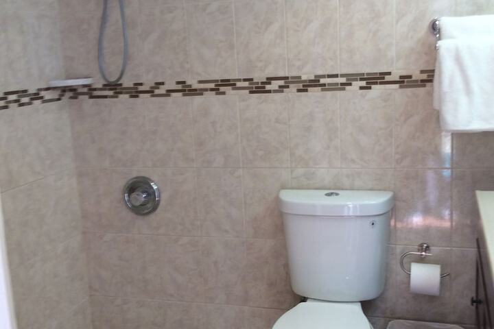 Room 15 of 21