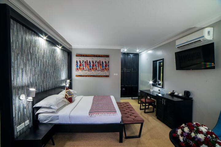 Room 26 of 66