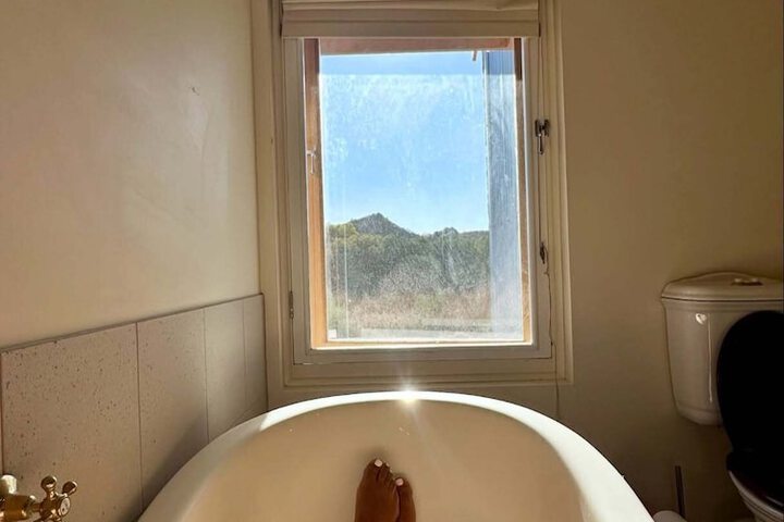 Room 9 of 41