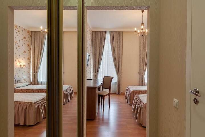 Room 20 of 57