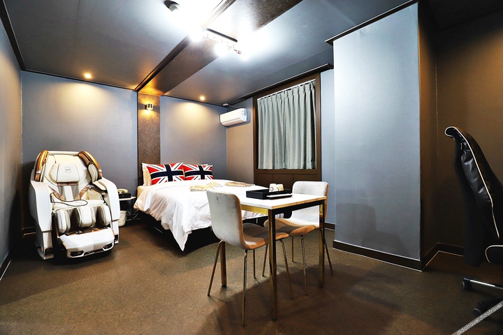 Gunsan Jnk Classic Hotel - Gold