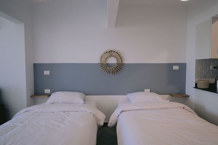 Room 8 of 53