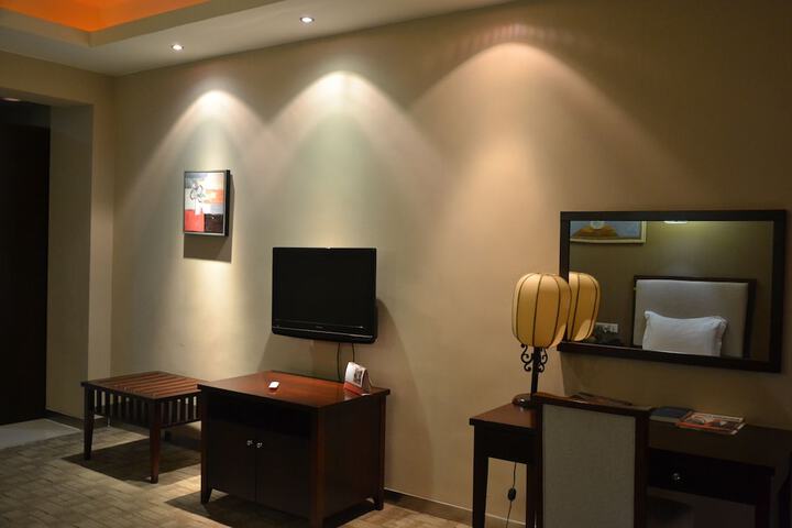 Room 20 of 48