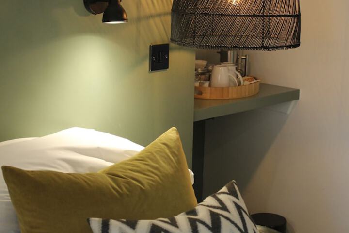 Room 21 of 71