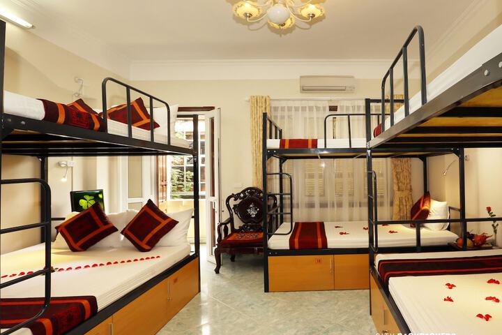 Room 9 of 56