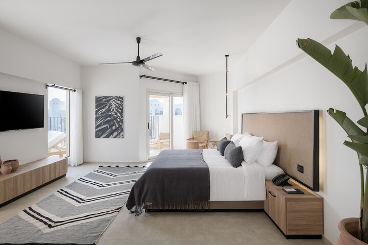 Room 34 of 171