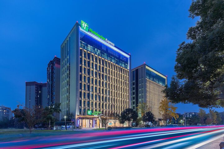 Holiday Inn Express Chengdu Shuangliu Airport by IHG