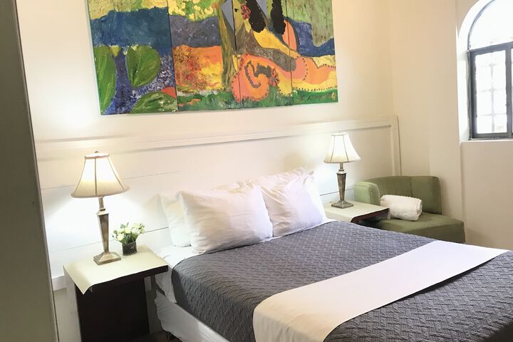 Room 13 of 29