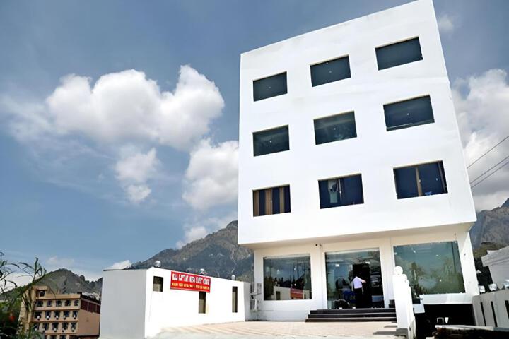 Hotel Maa Gayatri India