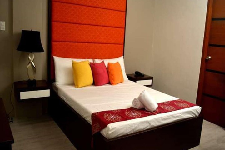 Room 7 of 20