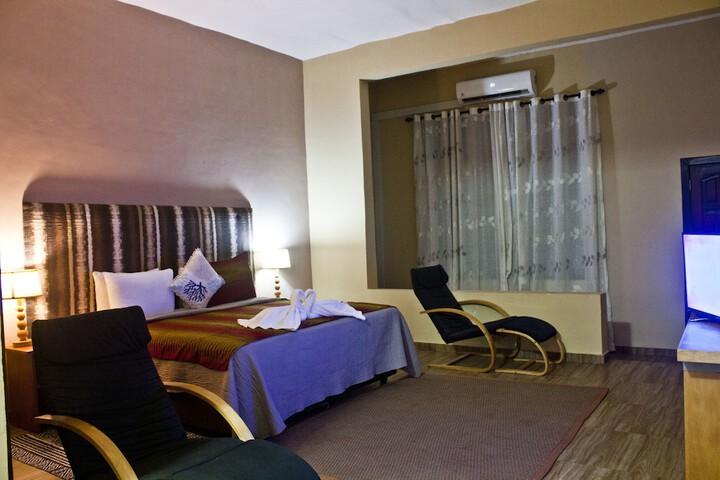 Room 17 of 17