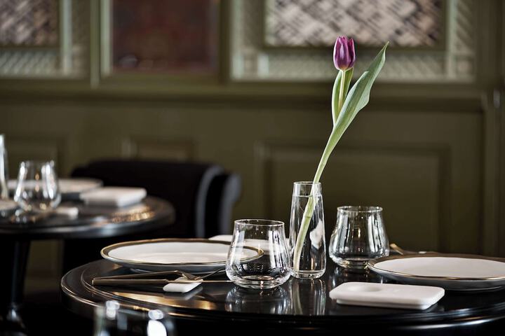 Dining 43 of 55