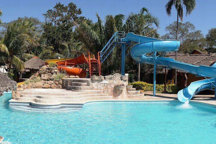 Pool 5 of 17