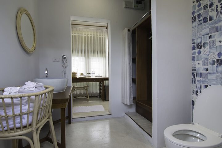 Room 35 of 88