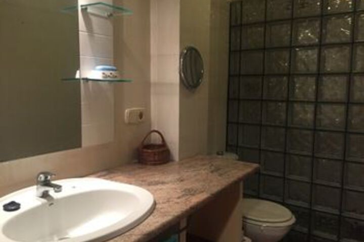 Room 40 of 309