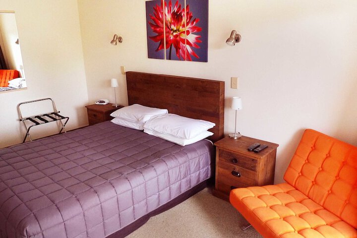Room 16 of 42