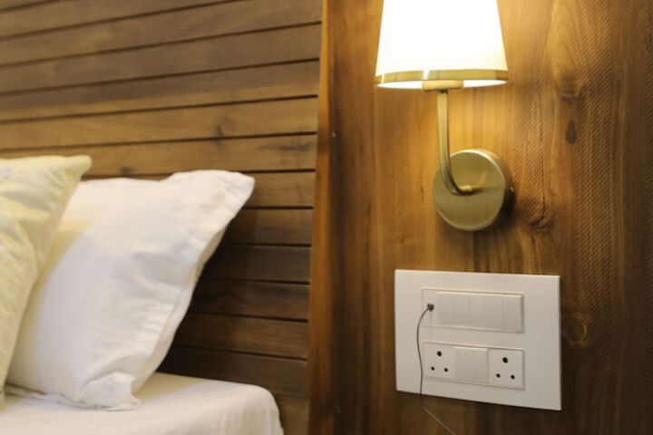 Room 12 of 26