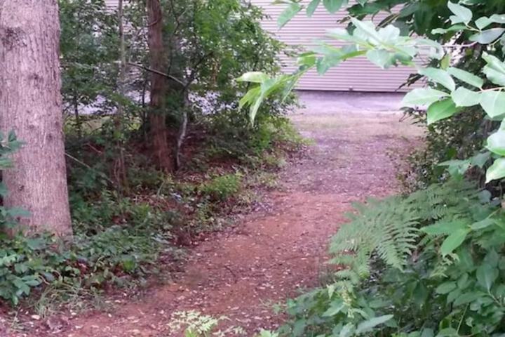 Property Grounds 24 of 40