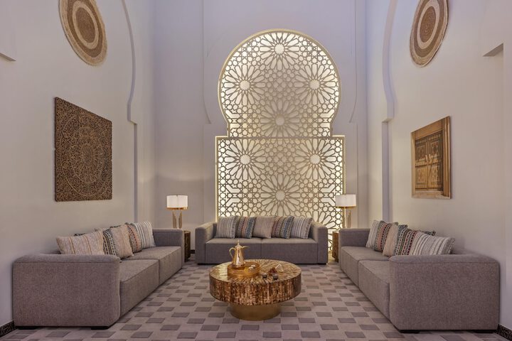 Guest Lobby
