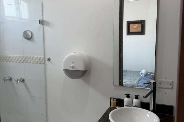 Room 17 of 26