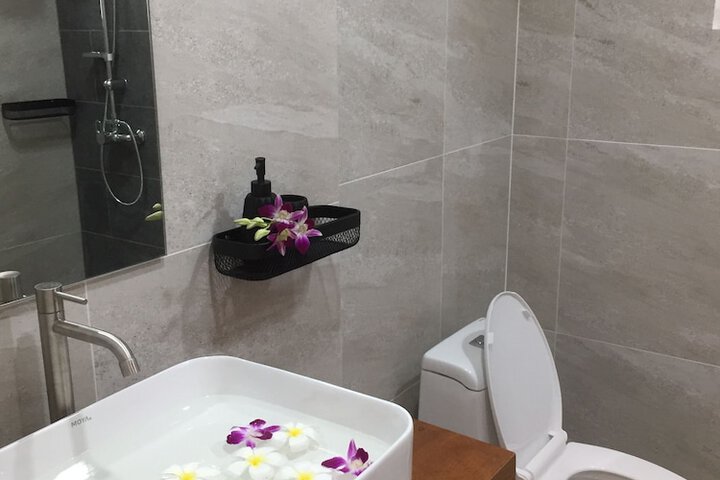 Room 55 of 114