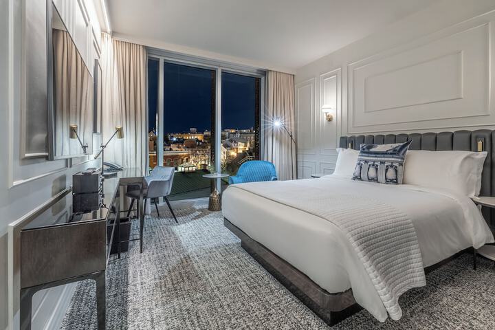 Room 39 of 89